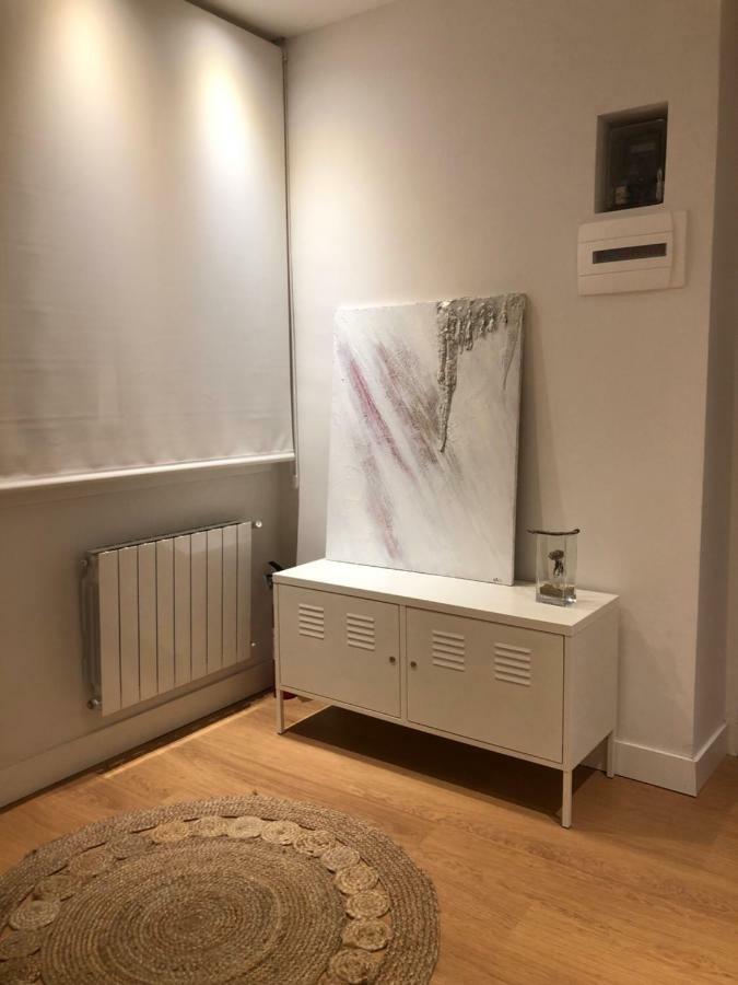 Apartamento Minimalista En El Corazon De Більбао Екстер'єр фото